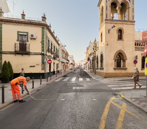 Comienza el plan anual de reasfaltado de Dos Hermanas