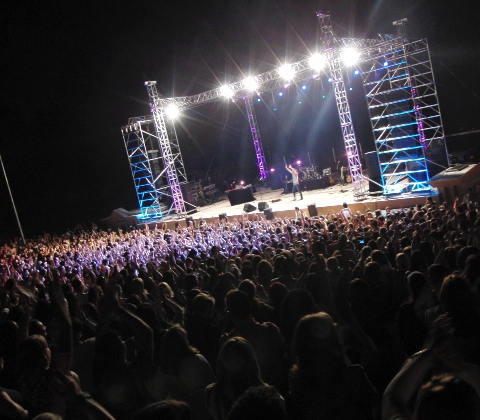 Auditorio_Municipal_Los_del_Rixo