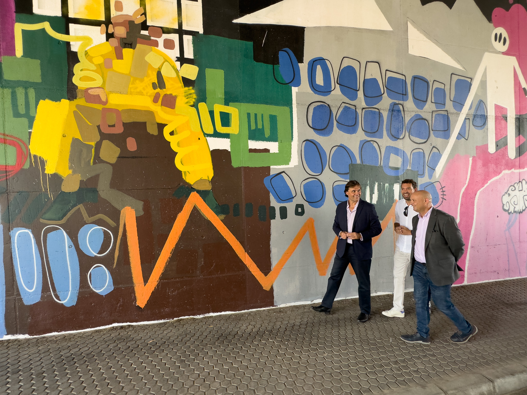 Mural de Rafa López en Olavide (1)