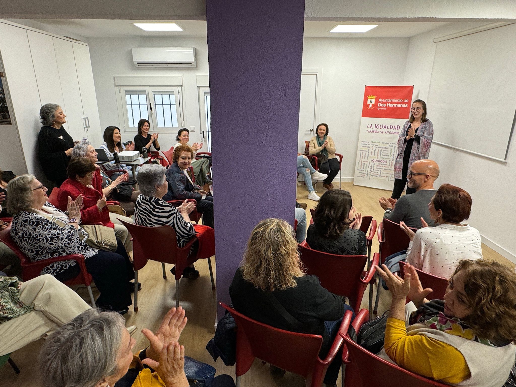 CASA MUJER03