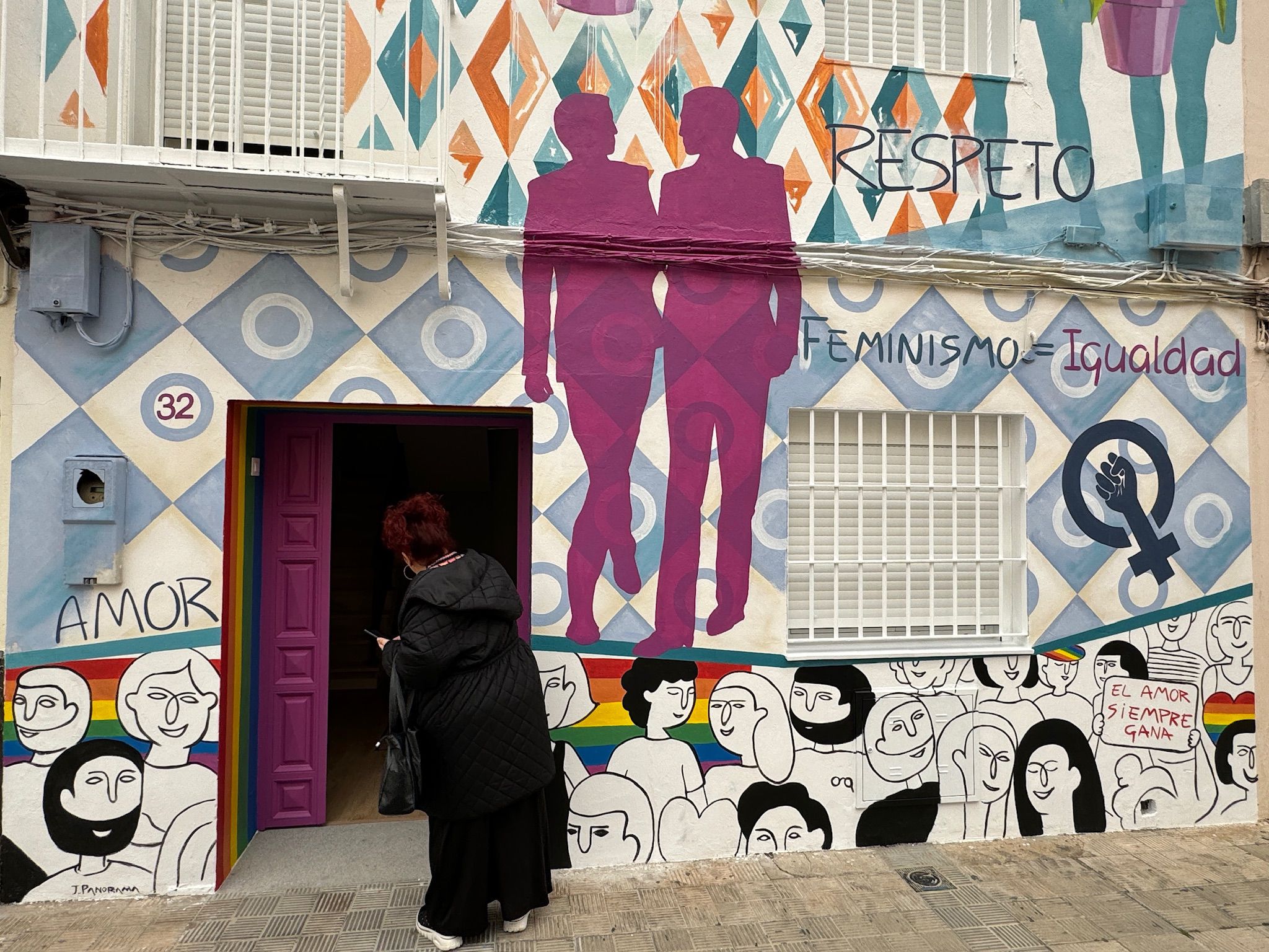 CASA MUJER04
