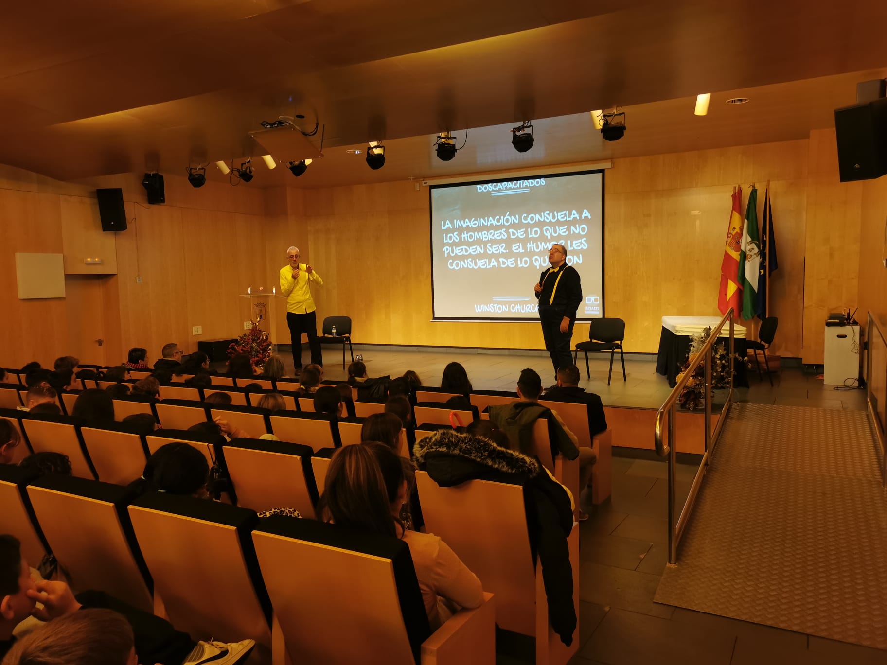 DOSCAPACITADOS CC ALMONA 1