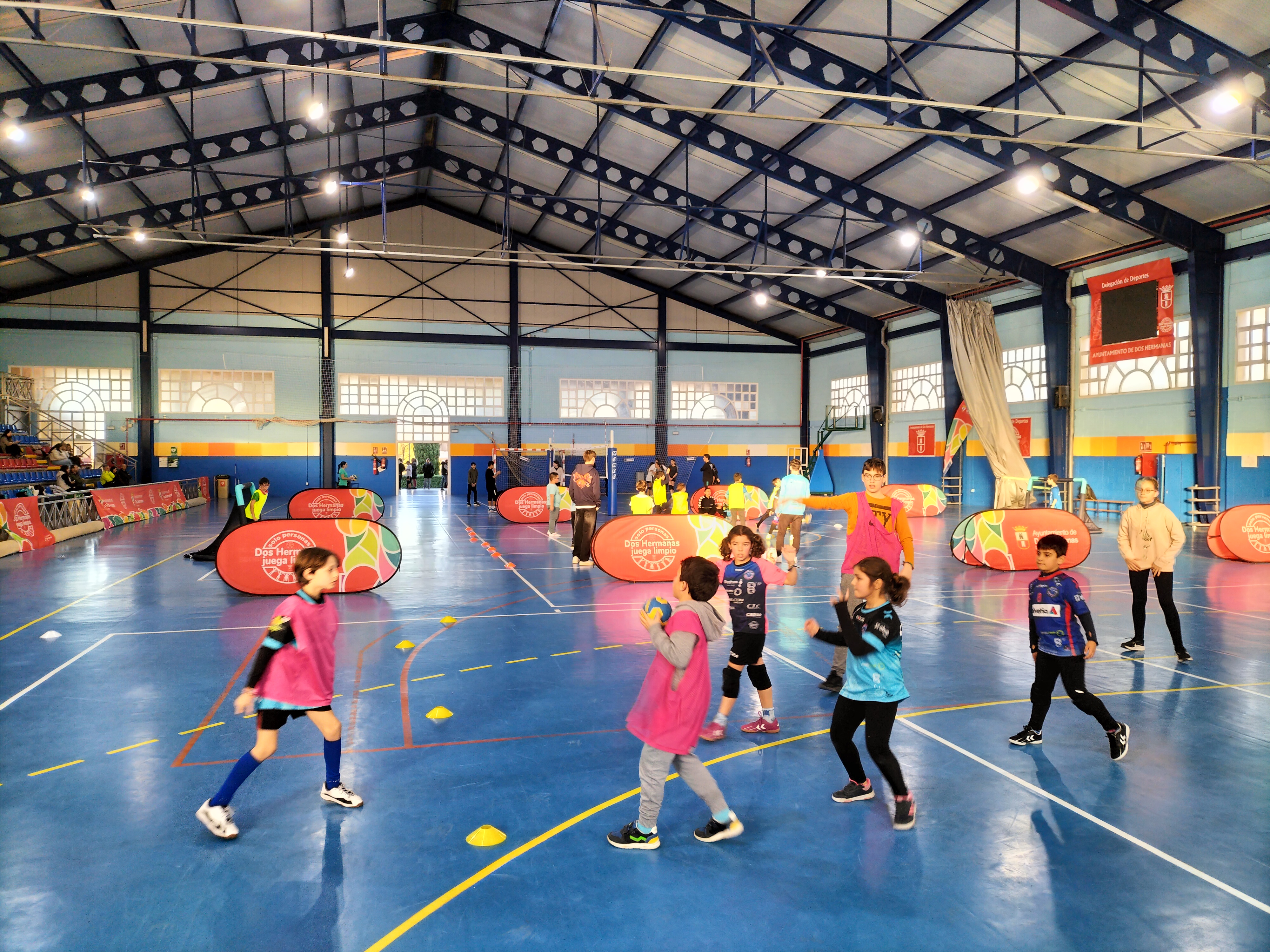 ESCUELAS DEPORTIVAS 02