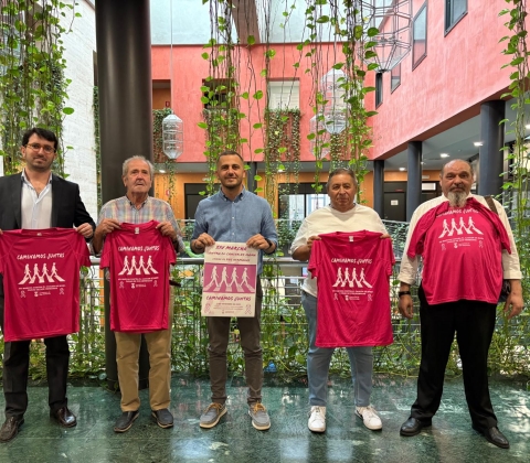 MARCHA CONTRA EL CANCER DE MAMA01