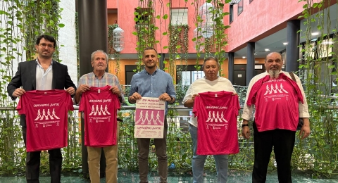 MARCHA CONTRA EL CANCER DE MAMA01