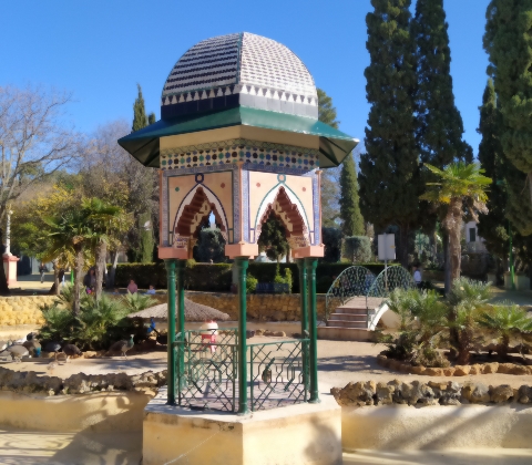 Restauración pabellón árabe estanque patos Alquería